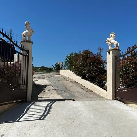 Corse - Villa Montecristo - Piscine Privee Chauffee - 11 Pers - Plage A Pied - Climatisation - Fibre Wi-Fi - Borne Ve Talasani