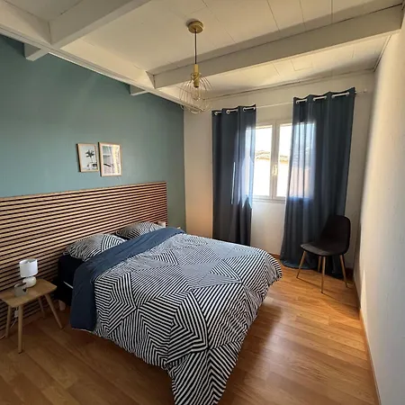 Montecristo, Clim, Piscine Privée, 300m. Villa *