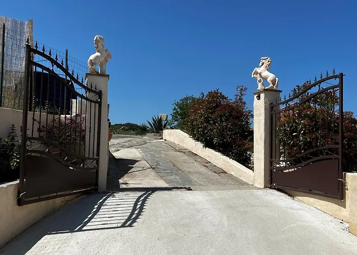 Montecristo, Clim, Piscine Privee, 300m. Talasani