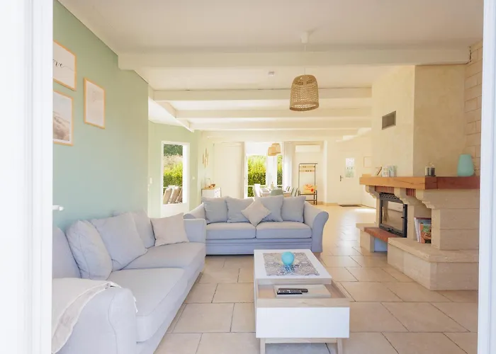 Montecristo, Clim, Piscine Privee, 300m. Villa